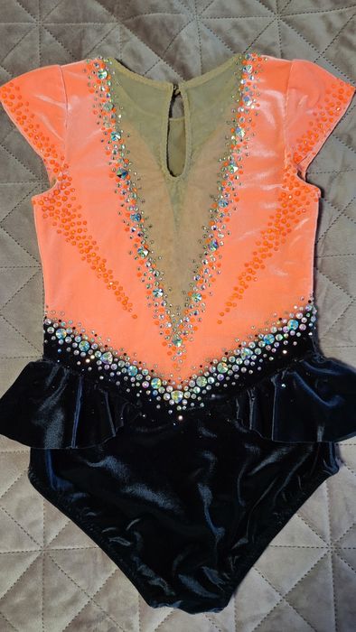 Купальник для художньої гімнастики.      художественной гимнастики