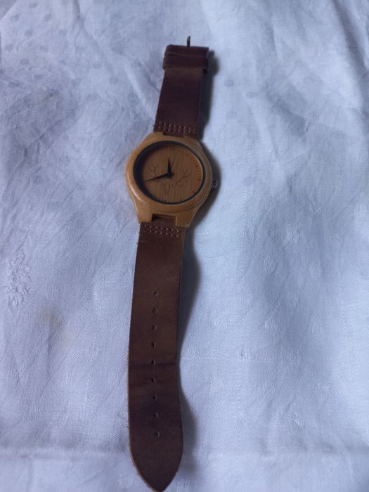Zegarek bambusowy