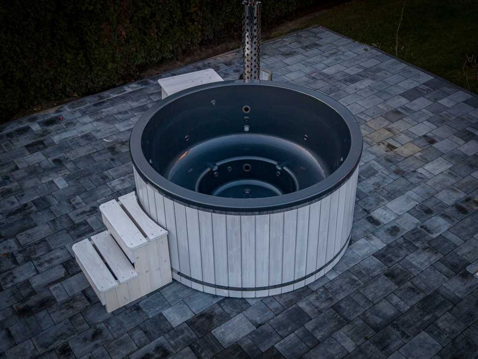 Balia ogrodowa akrylowa JACUZZI HOT TUB opalana drewnem OD PRODUCENTA