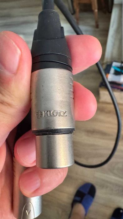 Продам професійний аудіокабель XLR від KLOTZ 1м.