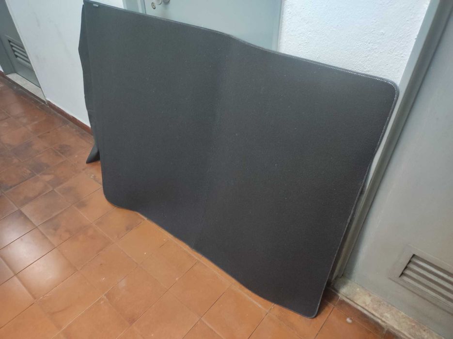 Tapete para cão - Volvo XC40