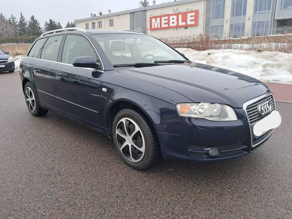 AUDI A4  B7  2005 r  2,0 B  KOMBI Klima Elektryka Hak 2komplety kół