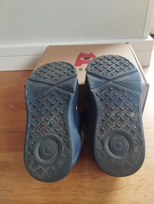 Buty adidasy 25 dziewczęce