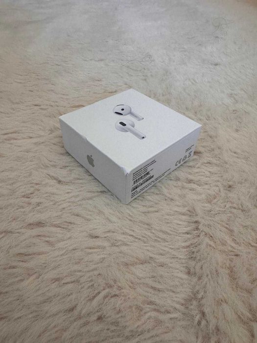 AirPods 4 com Cancelamento de Ruído — Novos e Lacrados