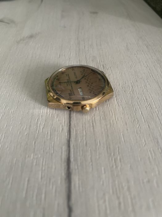 Годинник ракета позолота au1 робочий