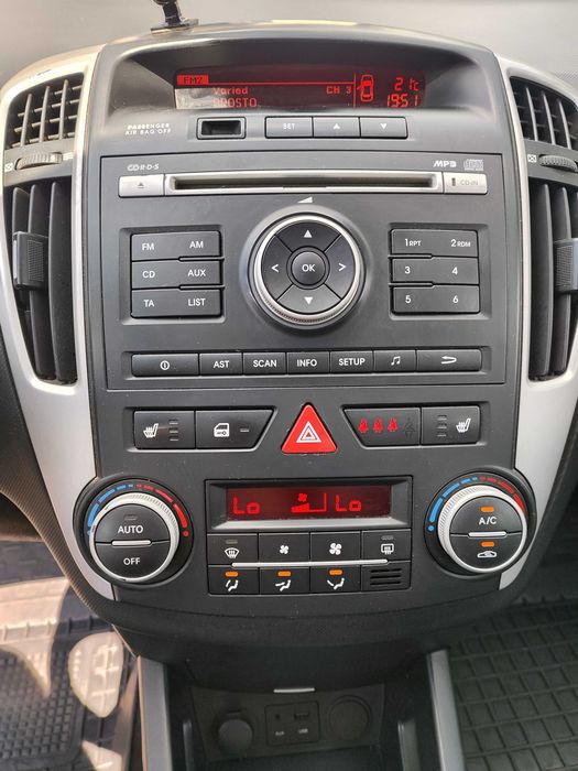 Kia ceed універсал 1.6crdi