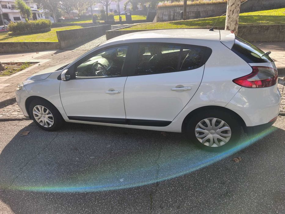 Renault Megane 1.5 Diesel — photo 4