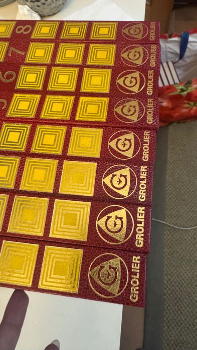 Coleção enciclopédia Grolier Universal (completa)