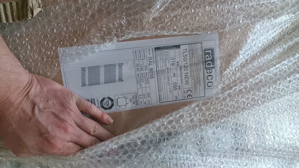 Grzejnik łazienkowy Rad Eco Tl  50/120 nowy z zaworami termostacznymi prostymi