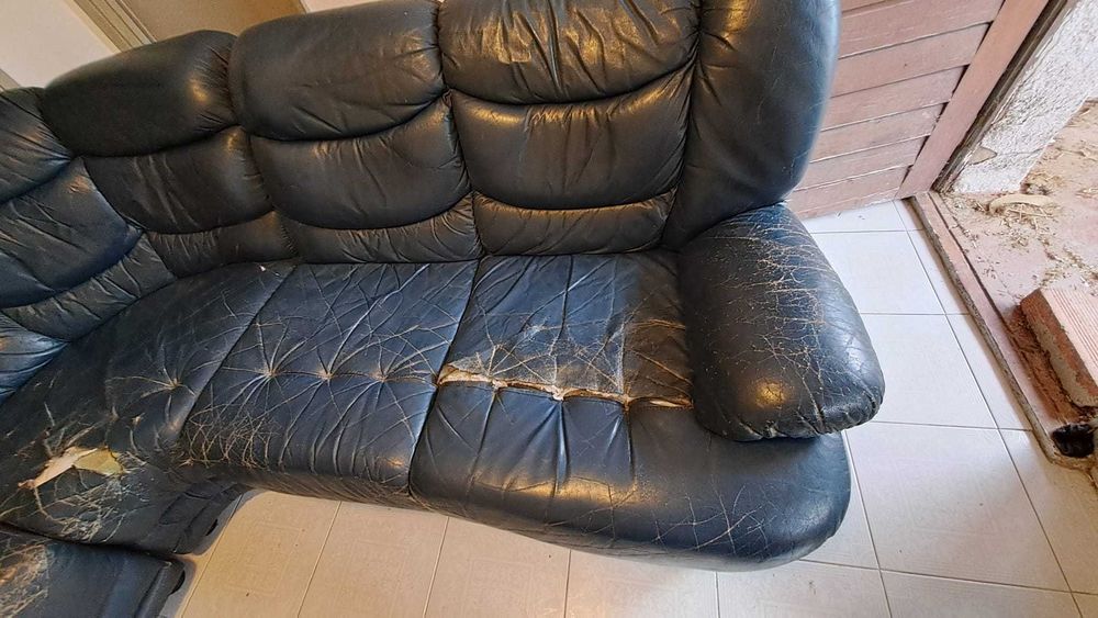 Sofá em pele, para restauro