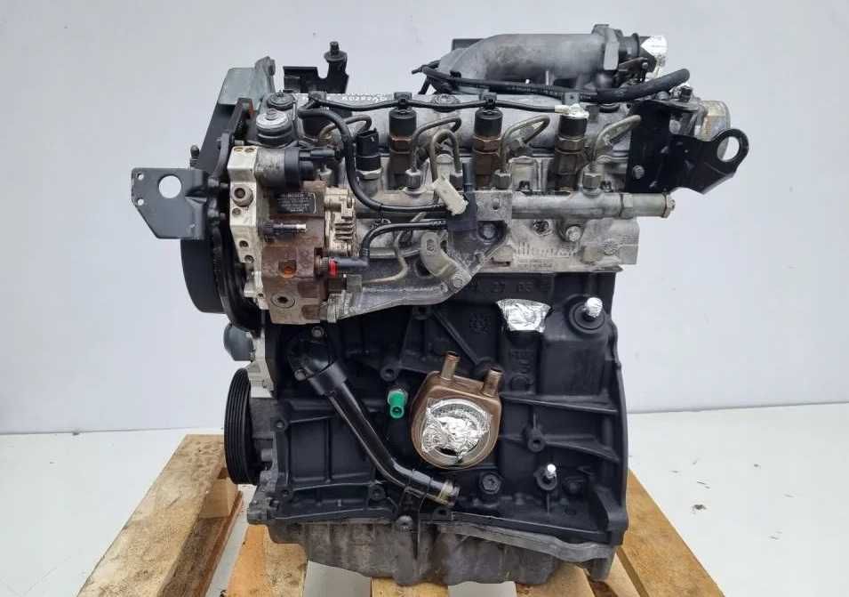 Двигатель 1.9 Трафик F9Q 870 760 Мотор Двигун Рено trafic Vivaro Кенго