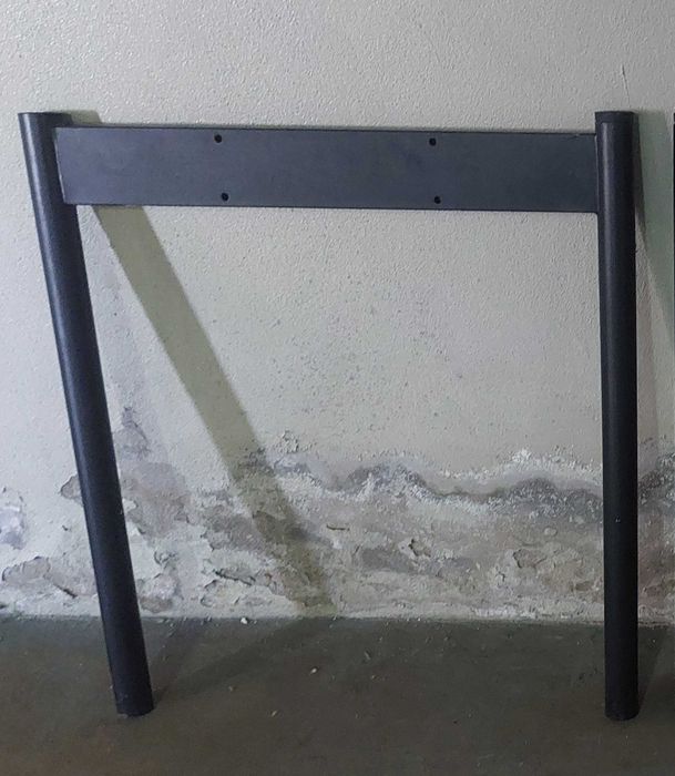 Par de pés (mesa ou outra aplicação)