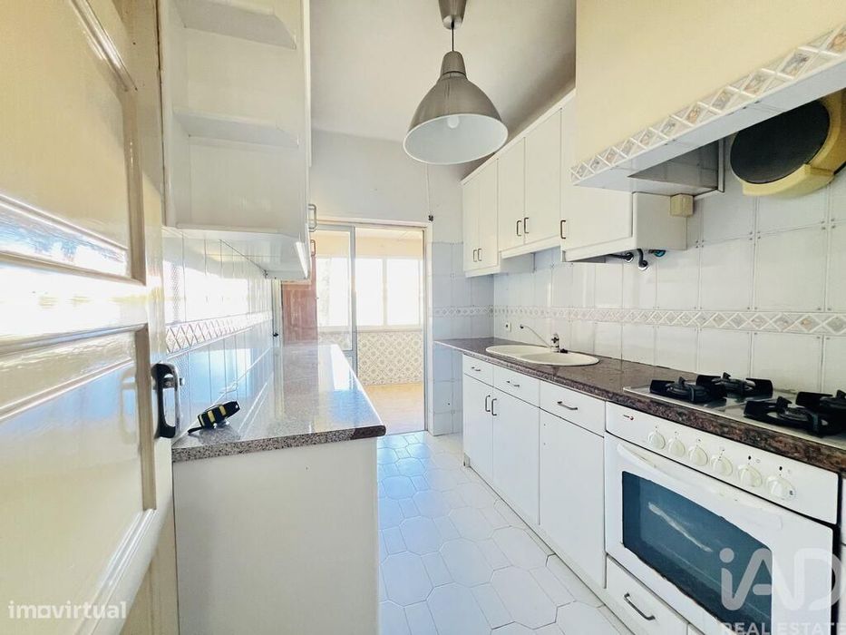 Moradia geminada T3 em Peniche de 70 m2