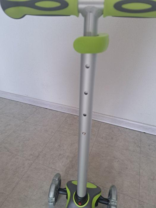 Hulajnogi Hulajnoga Globber Primo  wiek 3+ trzykołowa świecą kółka