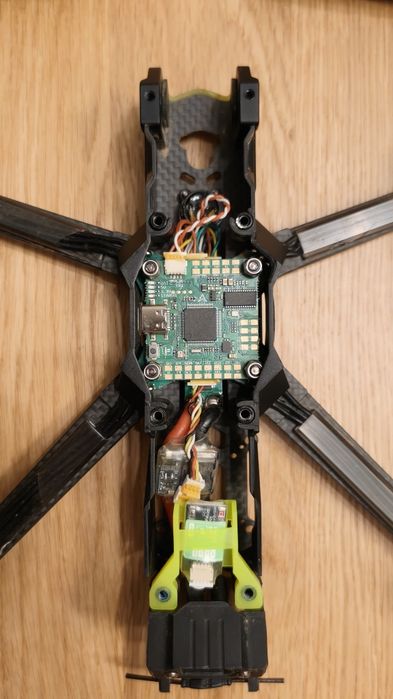 Nazgul FPV DC5 eco 6s bez vtx