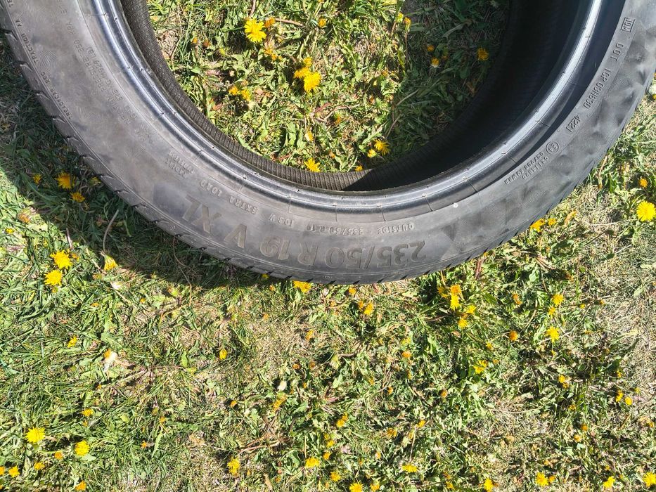 Opony CONTINENTAL Premium contact 6,  235/50/19 V XL