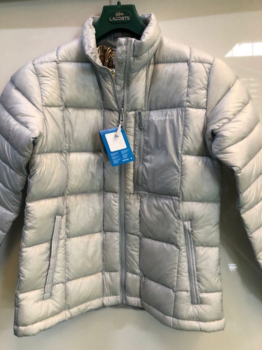 Женский пуховик Columbia серебристый