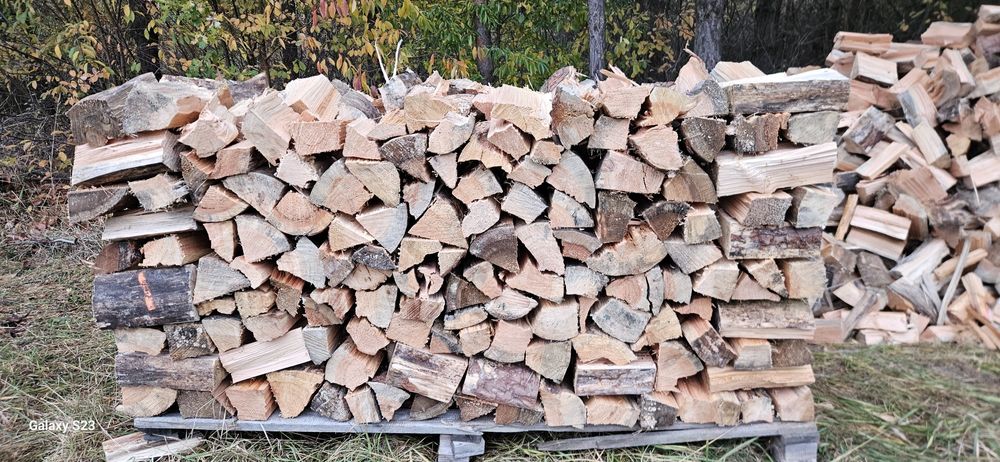 Drewno Opał sosnowy sezonowany