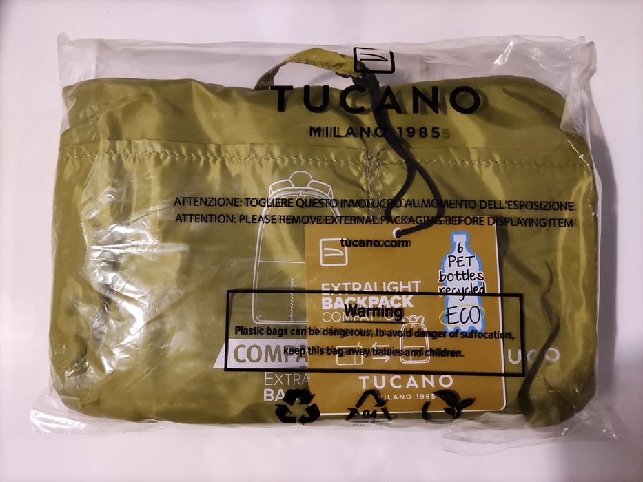 Mochila expansível Tucano Compatto Eco verde olivaBackpack verde