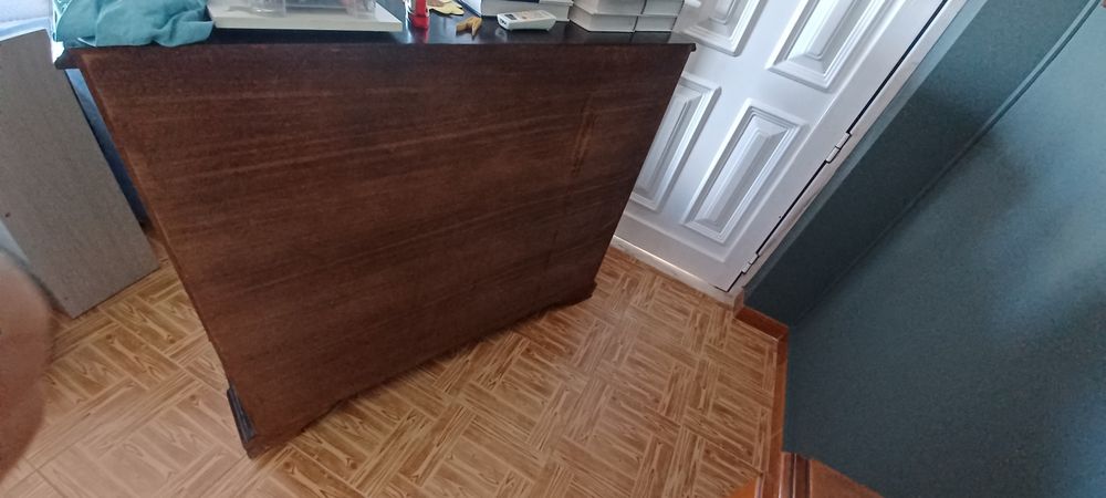 Móvel antigo bom estado