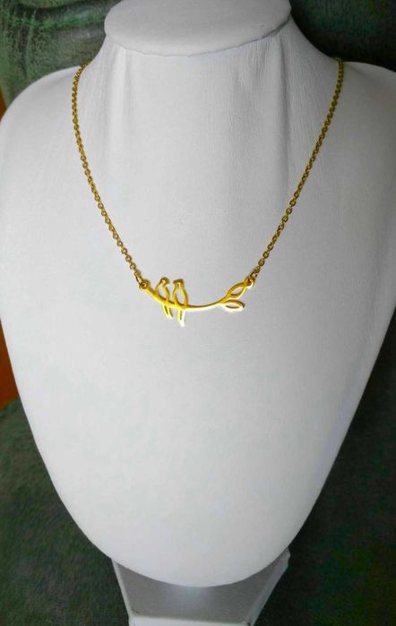 Colar Aço Dourado Passaros a Namorar NOVO