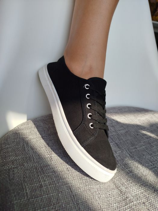 Жіночі кеди розмір 38