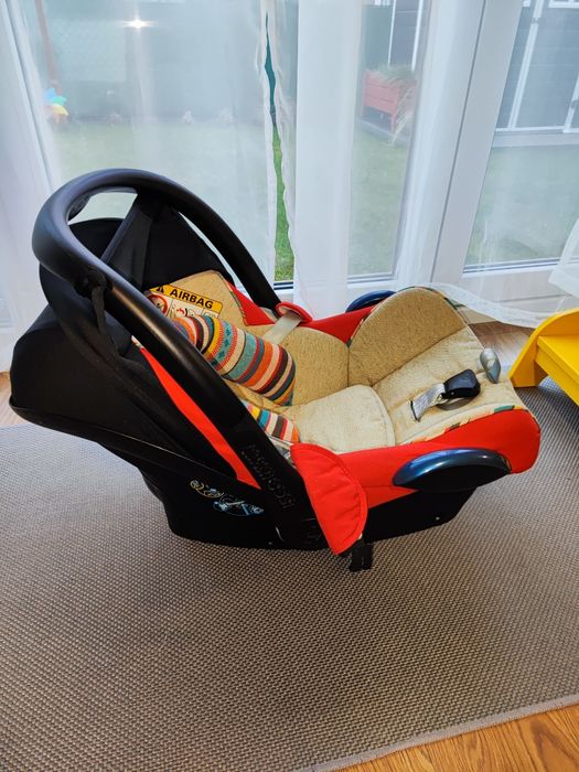 Nosidełko fotelik Maxi Cosi Cabrio Fix edycja limitowana
