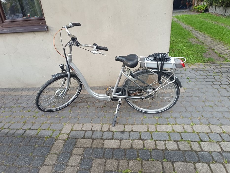 Rower miejski elektryczny marki Sparta koła 26
