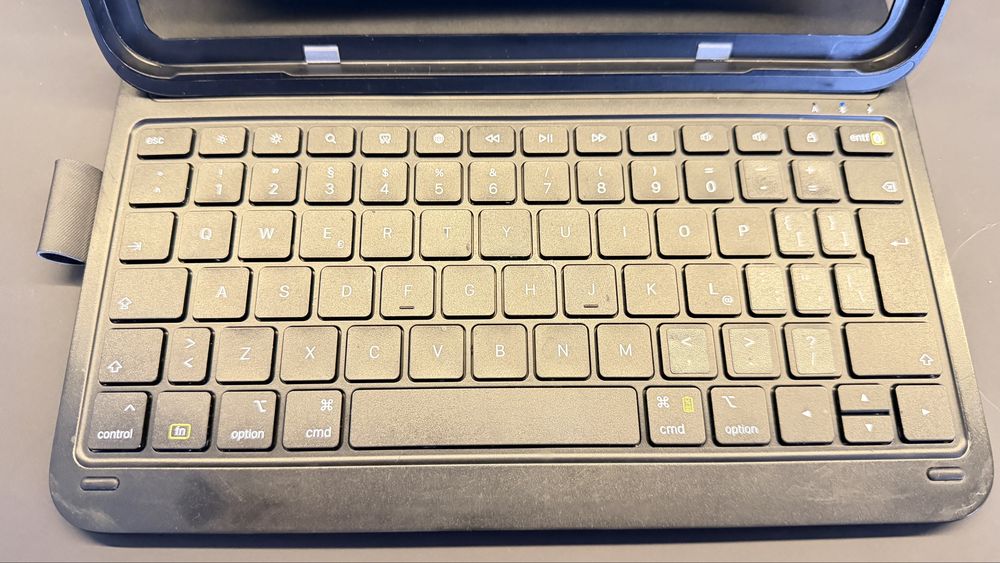 Etui klawiatura qwerty iPad gen.10 10.9" inateck