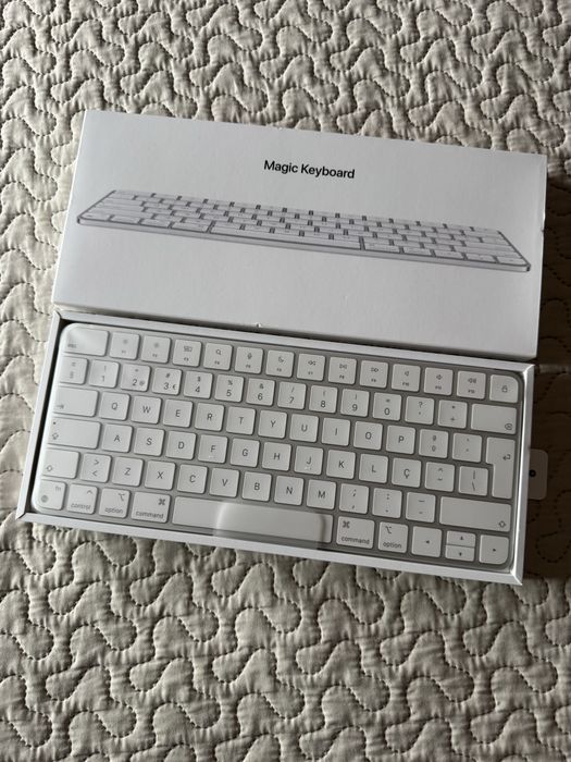 Apple Magic Keyboard