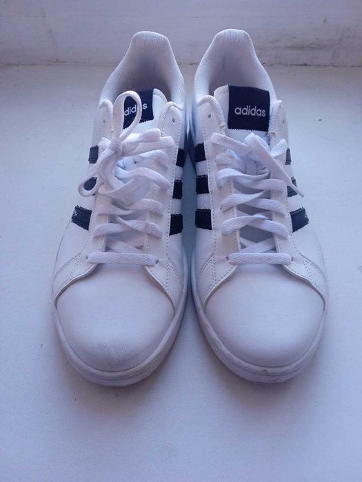 кросівки, кеди Adidas, супер стан, 30,5 см стелька