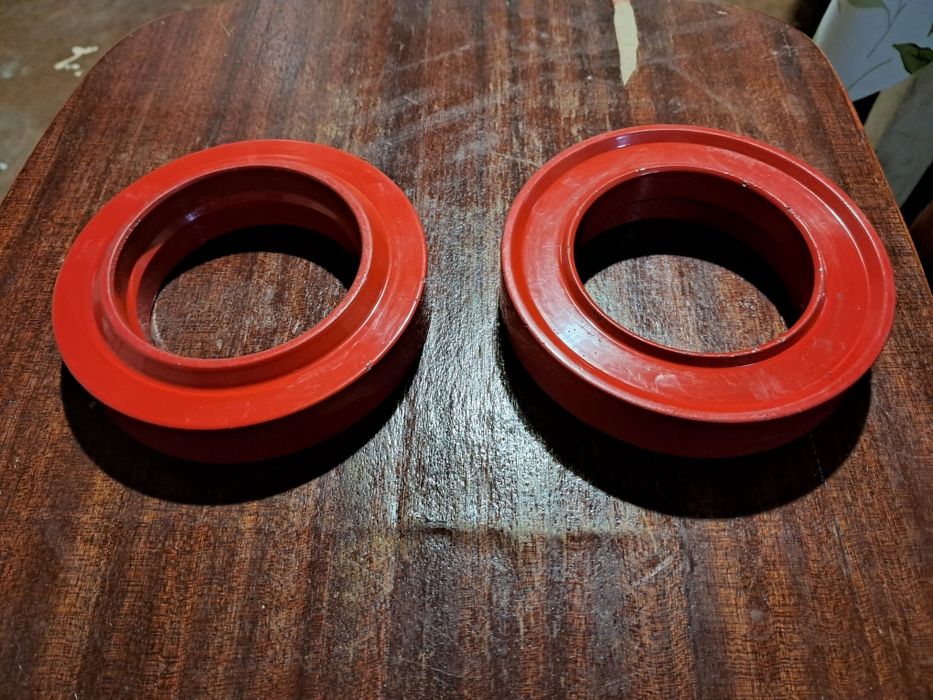 Проставки под стойки. Ситроен