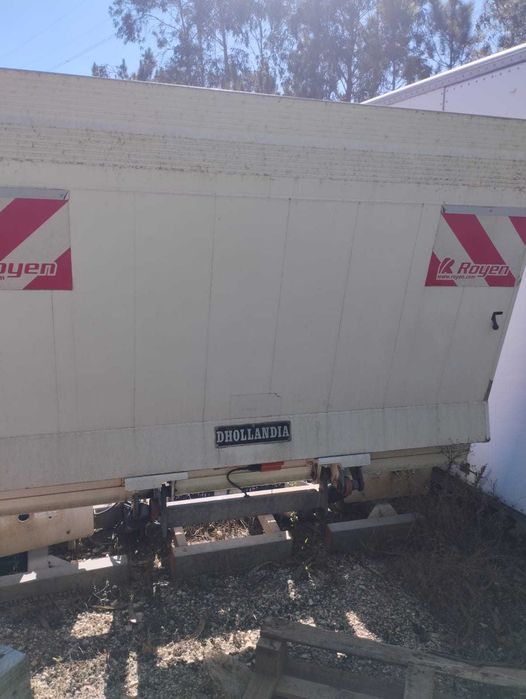 CAIXA CONTENTOR  E PLATAFORMAS