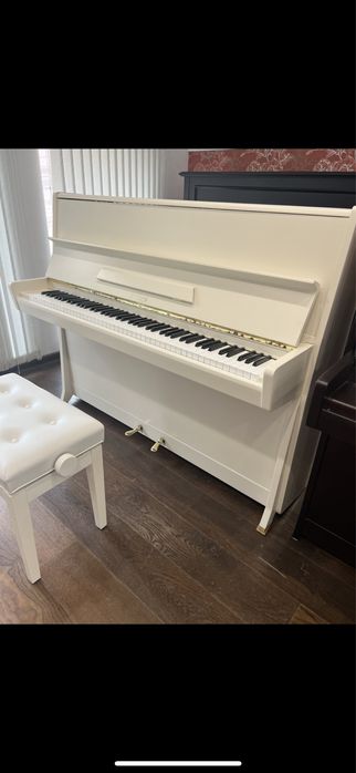 Піаніно біле petrof weinbach