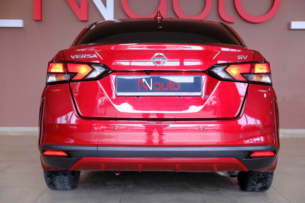 Nissan Versa 2020