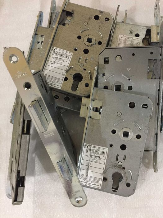 Замок дверний німецька якість