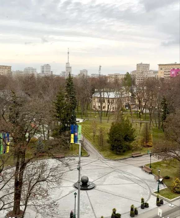 Здам 3х кімнатну квартиру, Центр