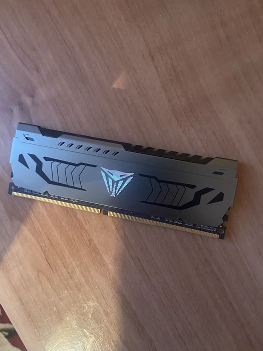 Оперативна пам'ять DDR4 Patriot Viper Steel 32GB 3200 MHz