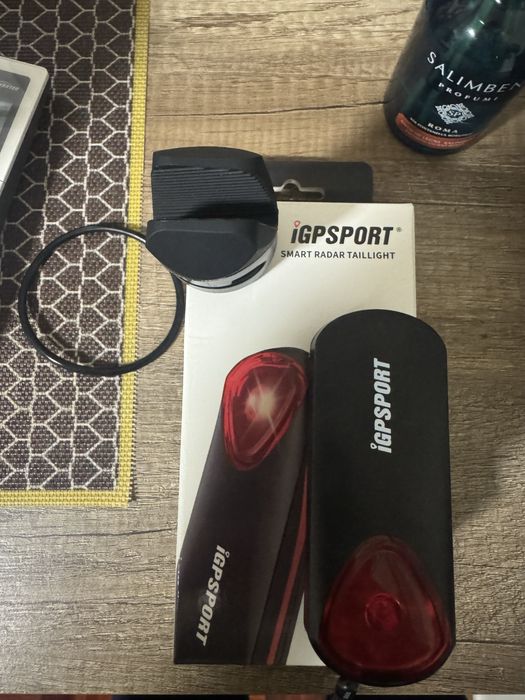 Igpsport Luz traseira Radar SR30 Como nova usada 3X