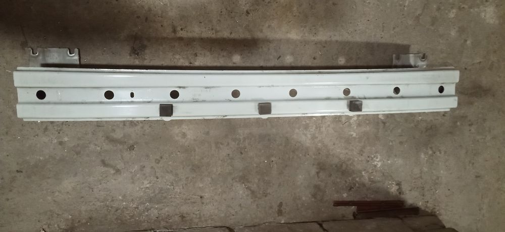 Belka tylna Suzuki Vitara 2016