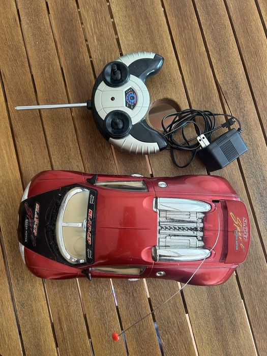 Carro telecomandado
