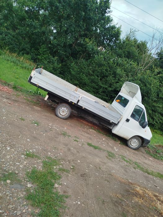 Продам Пежо боксер бортовий