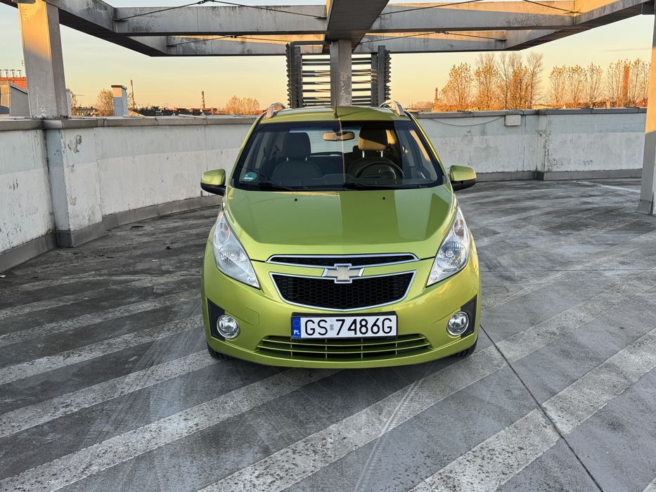 Chevrolet Spark 2011 rok 1.2 benzyna 82KM Klima 2 kpl kol