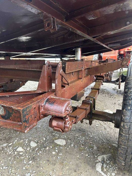 Продам причеп двох-осний