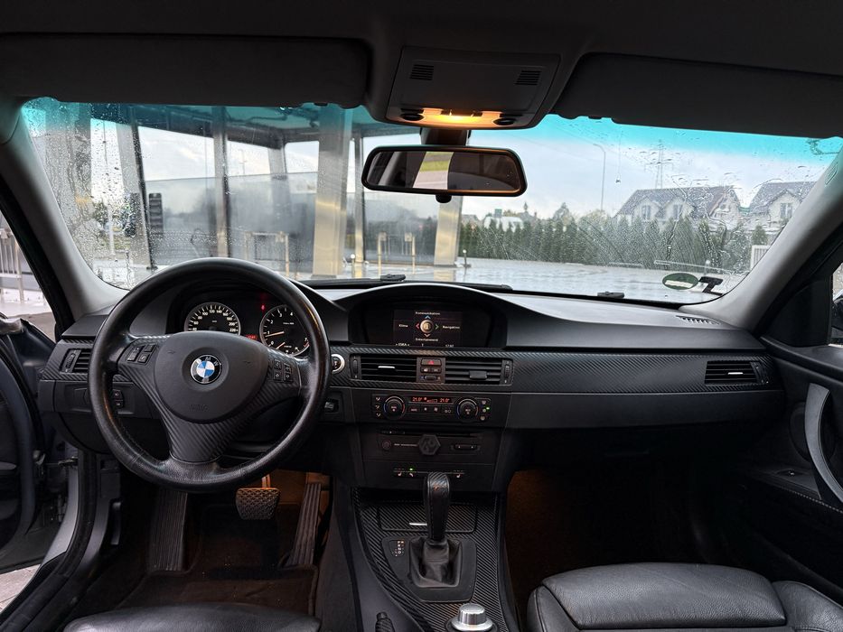 Sprzedam BMW e90 330i