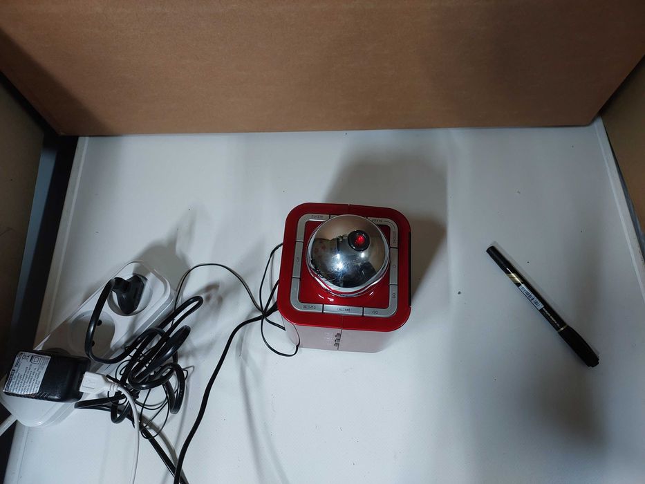 Радіо годинник Tokai LRE 153 R з проектором і градусником б.у.