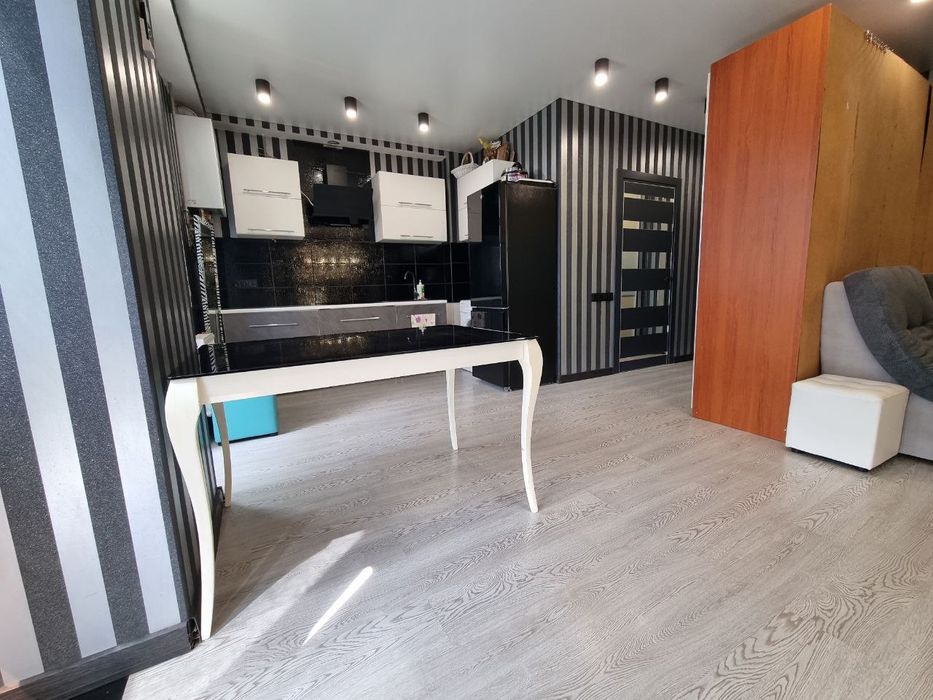 Продам в ЖК Мариинский однокомнатную квартиру- студию