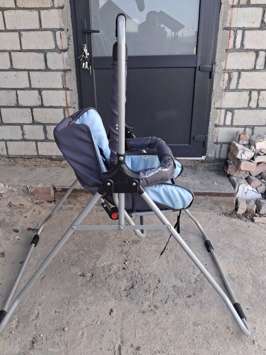 Столик  гойдалка дитячий