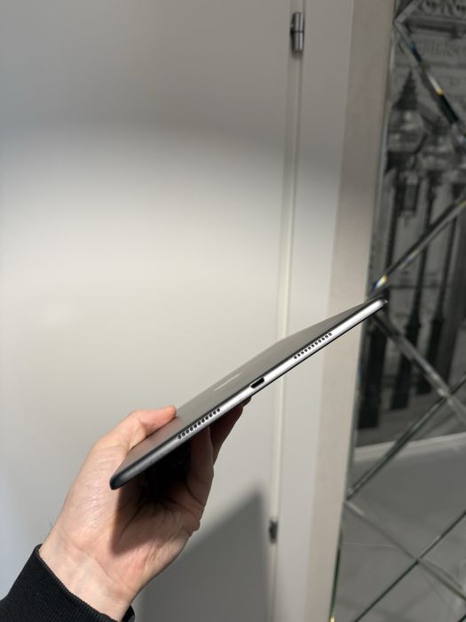 Ipad Air 3 2019 256gb Wifi 10.5  з гарнатією