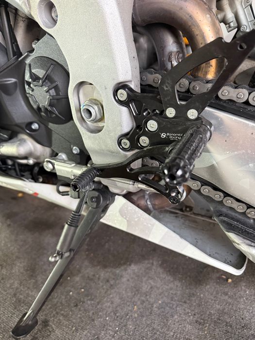 Peseiras bonaminici para rsv4/tuono